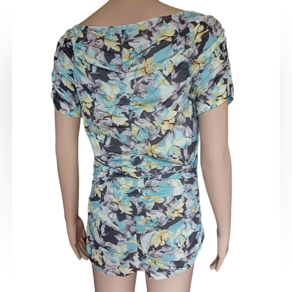 St. John Couture Womens Short Sleeved Multicolor Top Ruched Stretchy Size Medium - Picture 3 of 10